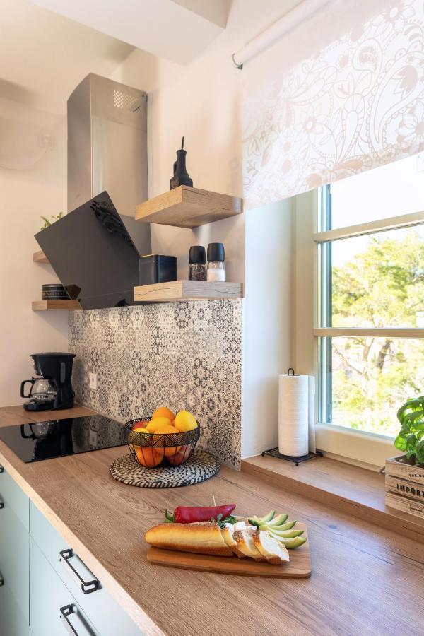 Hana Luxury Apartment With Sea View سالي المظهر الخارجي الصورة